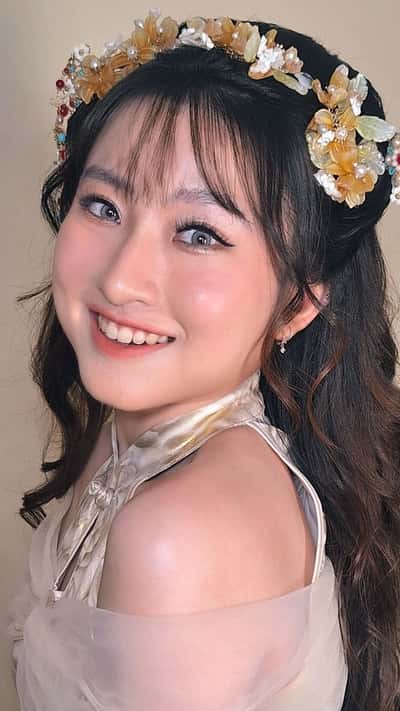 Sangjit / Tinjing Makeup - Wenny Lo