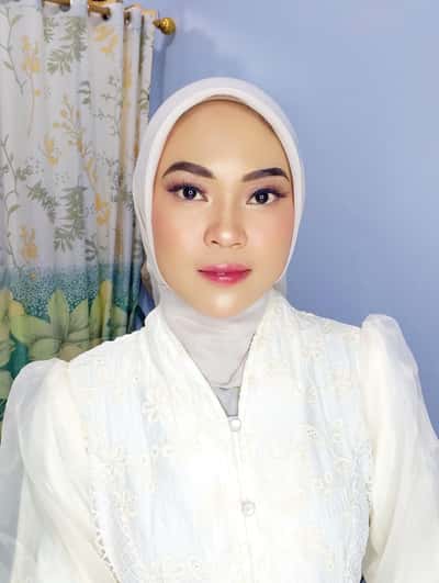 Makeup event & reguler  - Putri Arini  Ulfa Mawadah 
