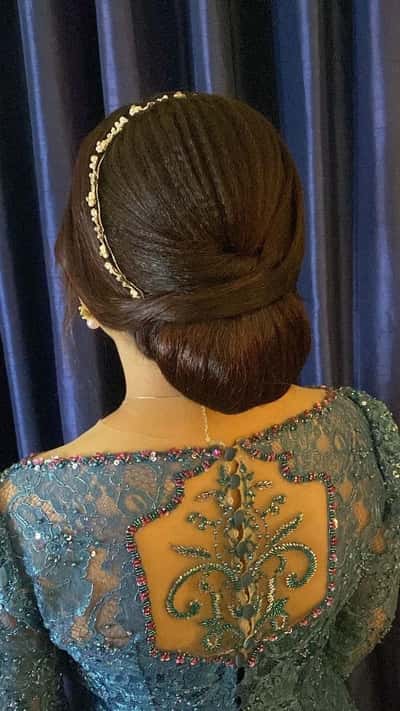 Hair do - Indah Maleyna