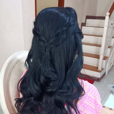 Hairdo half bun - Asih Aseh