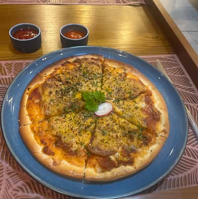 Hard hairdo - Michelle  Waxing  