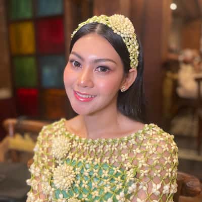Special Day Makeup - Venny Rachman