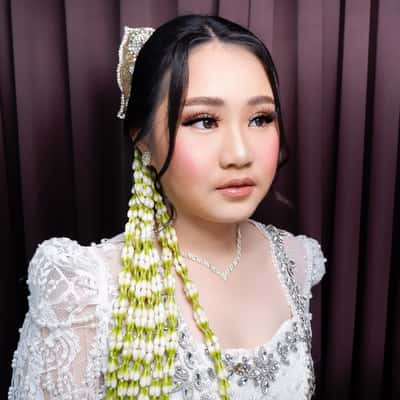 Makeup Wedding - Jerniati Madona