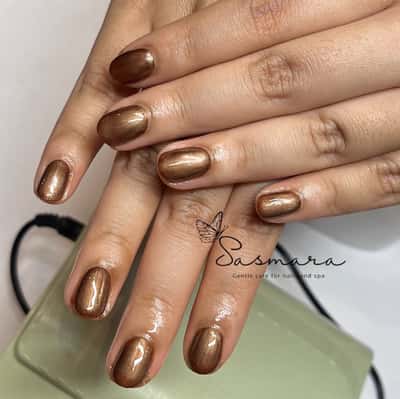 Gel polish - Liana Putri