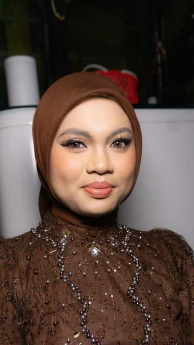 Engagement / Lamaran Makeup - GH Makeup Studio