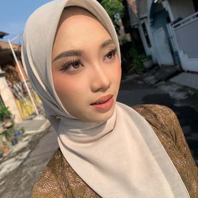 Graduation Makeup - Nida Syifa Nisrina