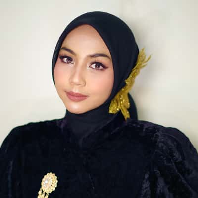 Regular Flawless Makeup & Clean Hijabdo - Tasya Via Tanaro