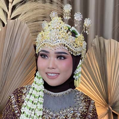 Makeup akad and resepsi  - Nurmah Nurmah
