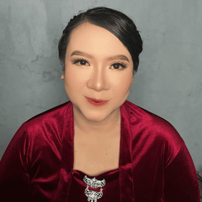 Makeup bridesmide / lamaran / wisuda dan Hair Do - Chichi Sarman