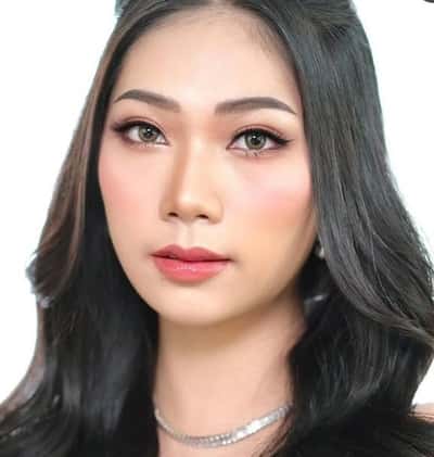 Wedding makeup untuk bride - Steffie Valencia