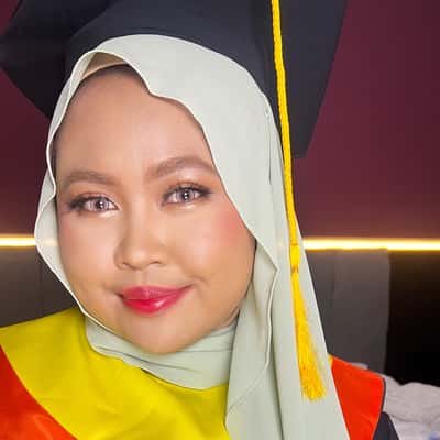 Graduation *makeup only* - Natalia Christie Wemaf