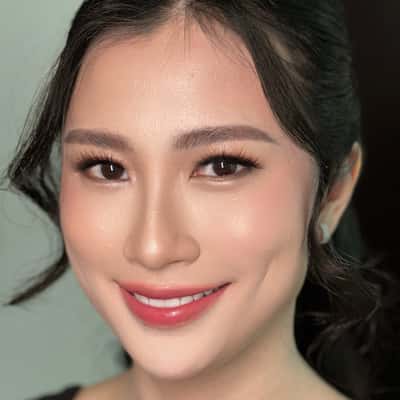 Make up Party - Vivie  Lioe Mua  