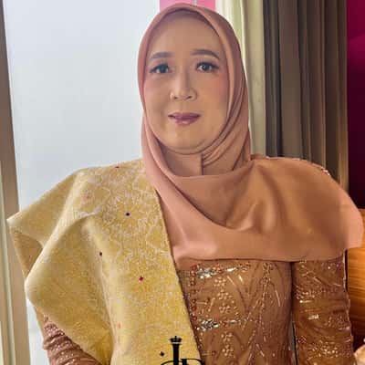makeup mama pendamping wisuda - Ira mei makeup