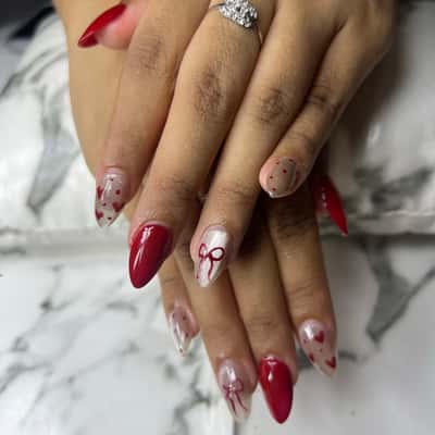 Nail Art Simple - Priscilla  Nathania