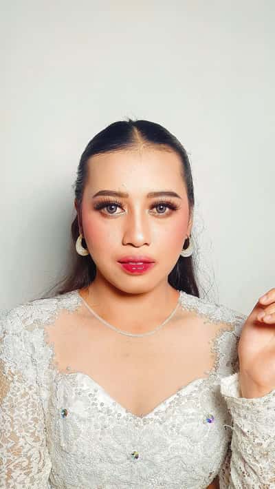 Make up prewedding - Soesan  Achmad