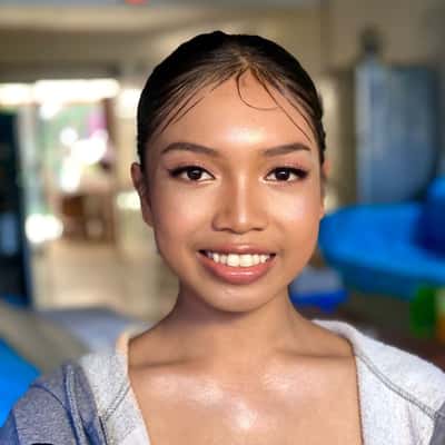 Party makeup - Dini Nuraini