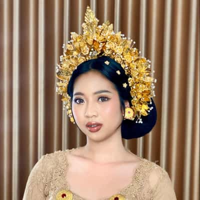 Tradisional look - Dini Nuraini