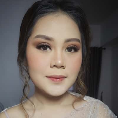 Wedding hairdo - Poetri Widianti