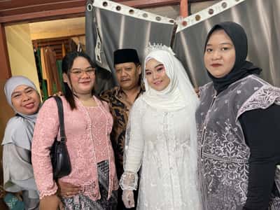 Makeup Reguller  - Dilah Makeup