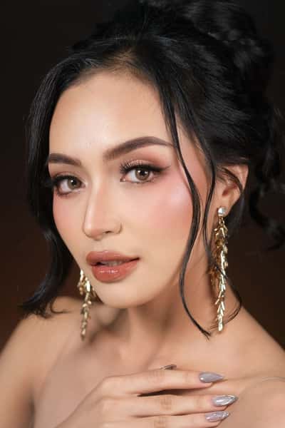 Premium MakeUp - Nur Fauziyah Martiningsih