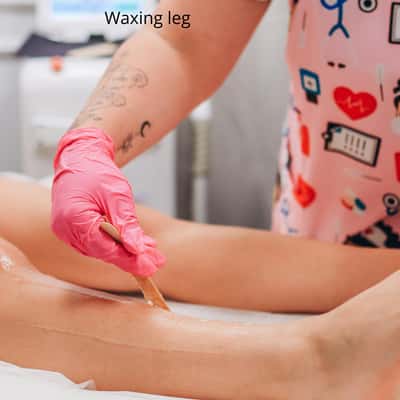 Waxing Half leg / kaki bagian bawah - Zahra Anisa