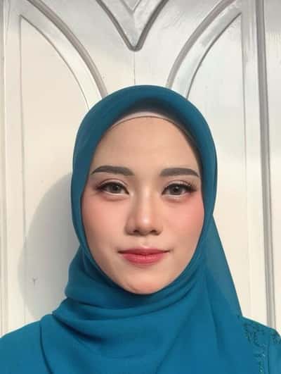Makeup graduation - Deka Meyliana