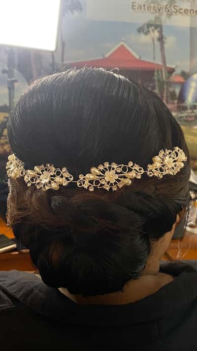 Hairdo Regular - Viceria Putri Tunggadewi