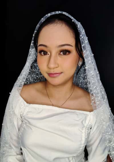 Simple Bridal Make Up - B'tari Laras