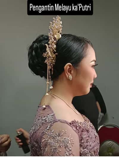 Hairdo Pesta - Ebony Ebon