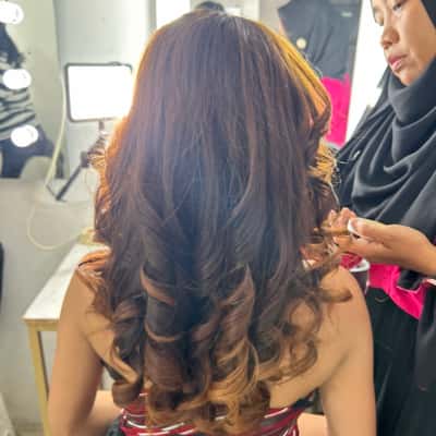 Hairdo Simple  - Indah  Sri lestari