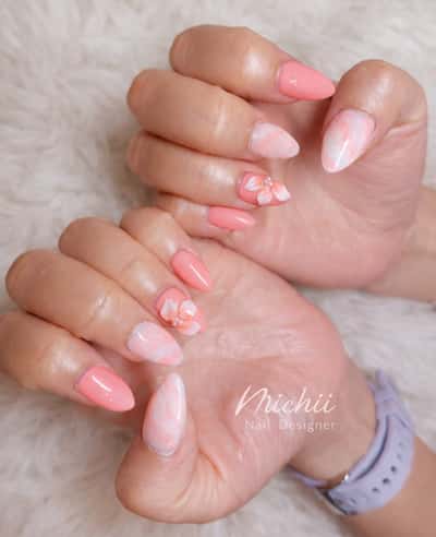 Nail extention marble and 3D flowers - Michi Nail Designer