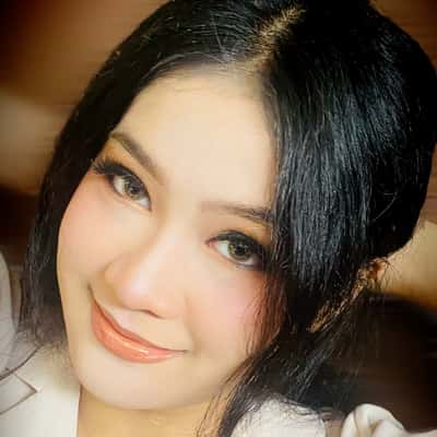 Signature Look- Makeup personal - Lily Artista