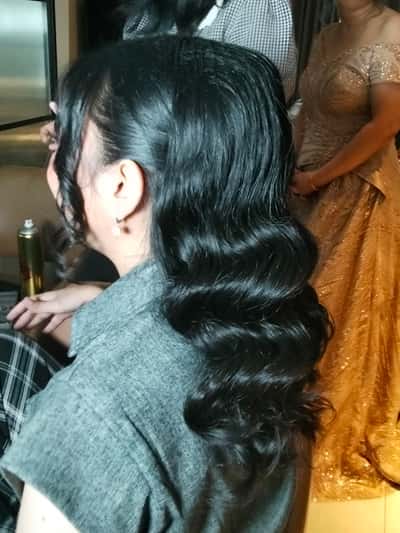 Hairdo waves  - Erna  Purnamaningsih 