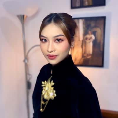 Regular Makeup - Heals MUA