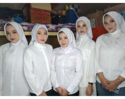 Make up alkena dan foto ijazah - Santi Herawati