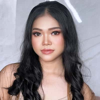 Makeup Wisuda - Tukang Rias Keliling By Echa Tasrief