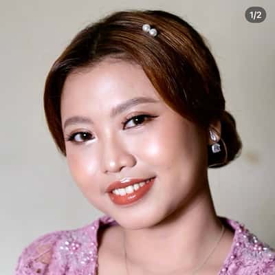 Makeup + Hairdo Engagement  - Ida Maulida