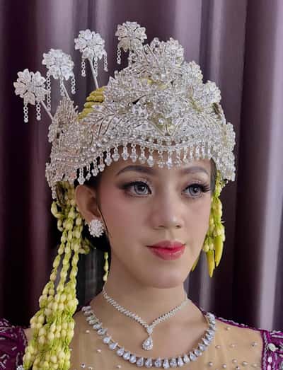 Makeup wedding - Winda Evi