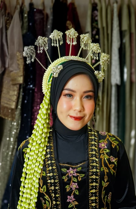 Indah Maleyna - Tata Rias & Tatanan Rambut, Kecamatan Pancoran Mas