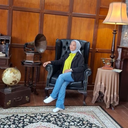 sri   (daty) widati - Tata Rias & Tatanan Rambut, Kota Administrasi Jakarta Barat