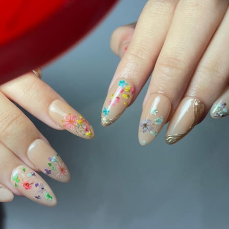 Flora Studio - Seni Kuku, Kota Bandung