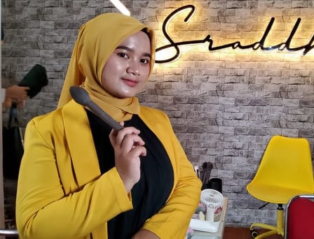 Umi  Umayroh  - Tata Rias & Tatanan Rambut, Kecamatan Cipayung