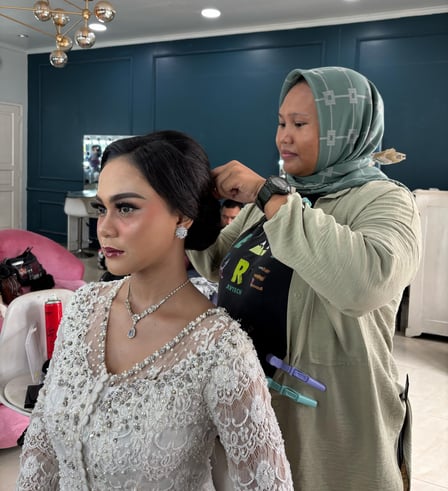 Farida Rachim - Tata Rias & Tatanan Rambut, Kecamatan Cipayung